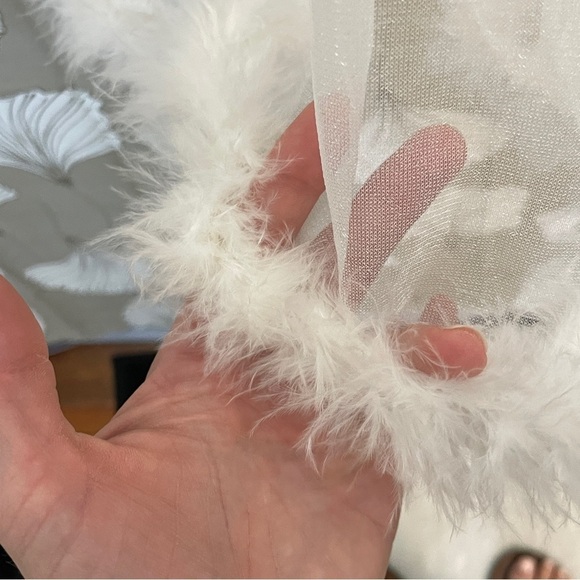 Kissable by Coquette White Angel Chemise Slip w/ Fur Feather Trim Lace One Size - Picture 6 of 13